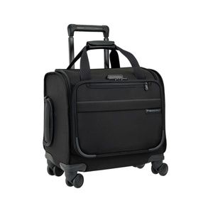 AUTHENTIC Briggs & Riley Baseline - Rolling Cabin Spinner (U116SP)